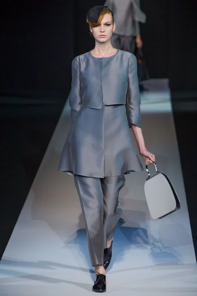 Look 5